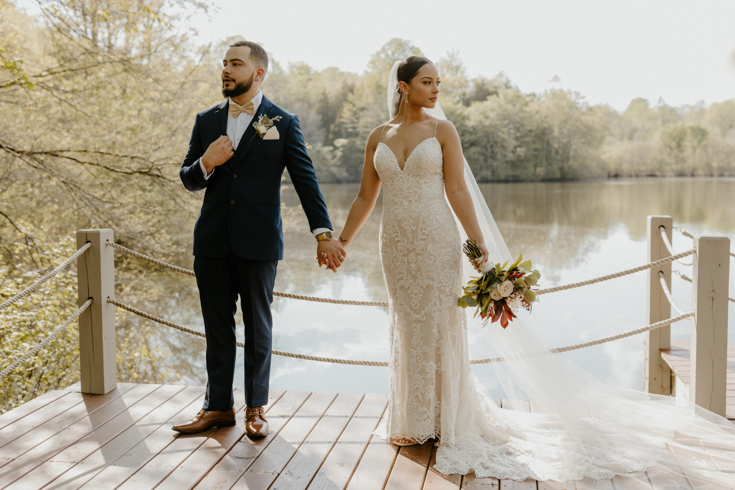 Lakeside Estate Wedding in Virginia | Virginia wedding photographer