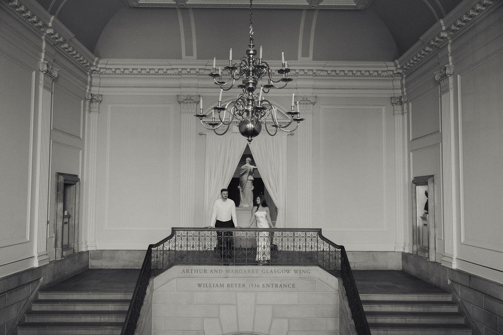Couple engagement session at Virginia Museum of Fine Arts